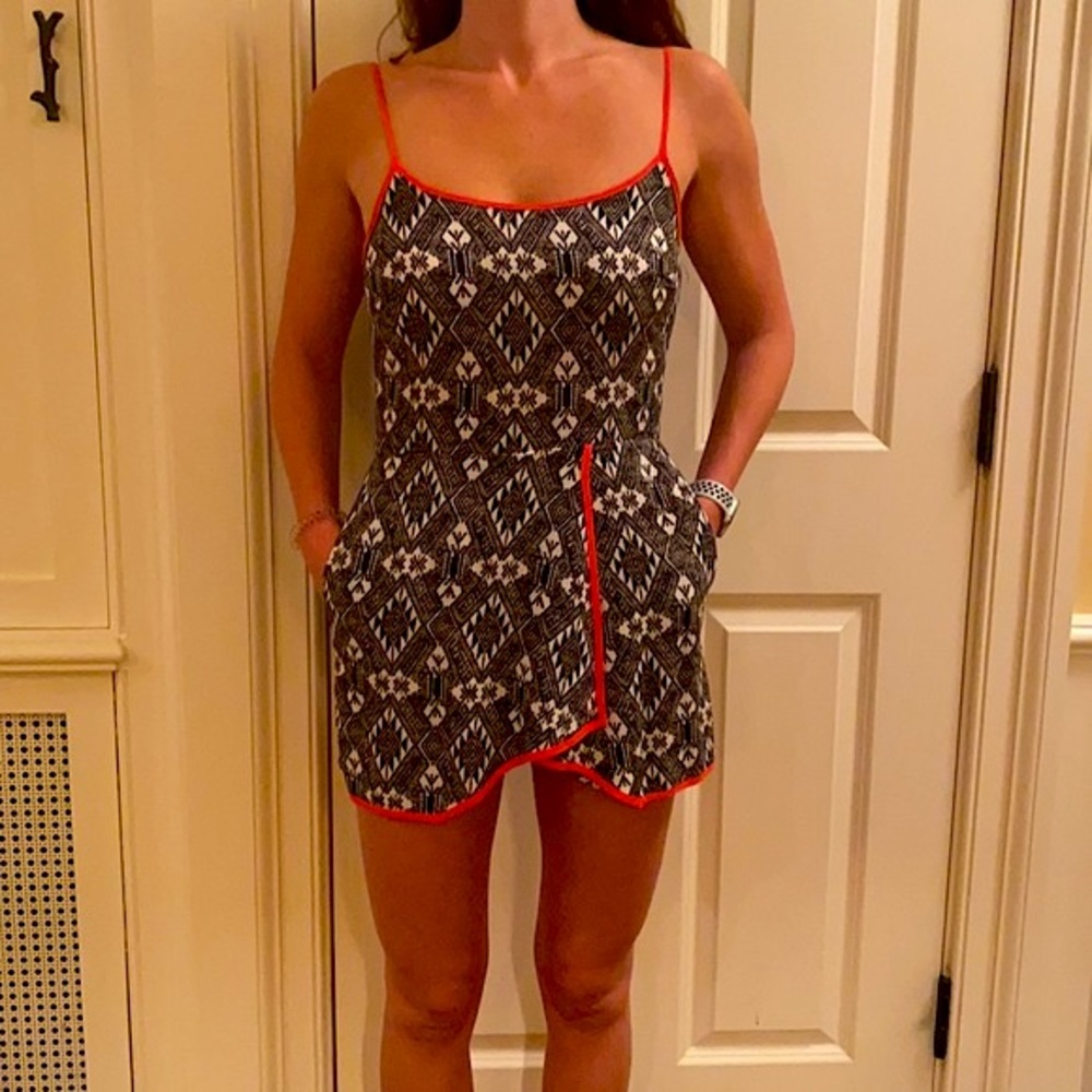 Patterned Romper Euc - image 1